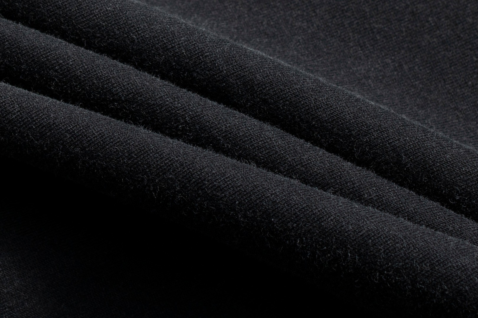 Givenchy 纪梵希 水洗字母刺绣Logo T恤 短袖 套头 夏款 黑色 BM716N3Y7X-020