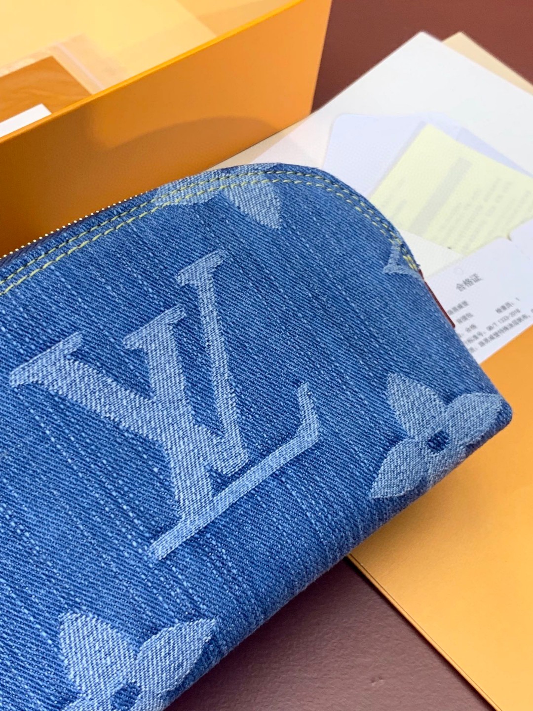 LOUIS VUITTON 路易威登 Pochette Cosmetique PM 老花拉链开合牛仔布 洗漱包 化妆包 小号 蓝色 M24316