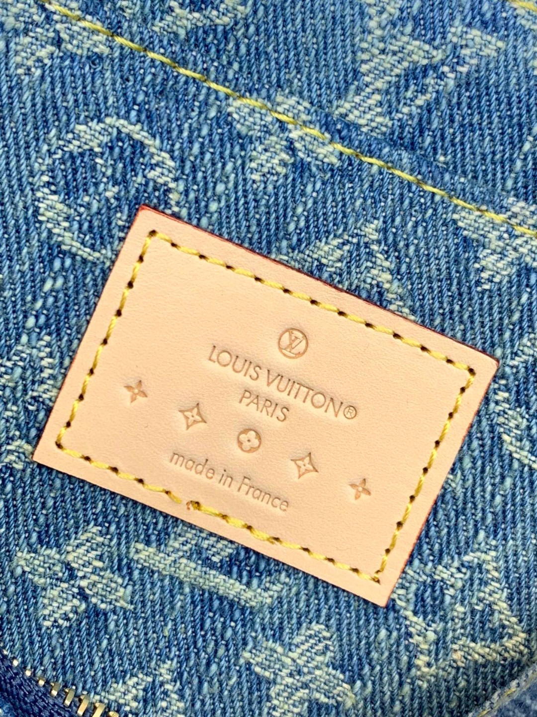 LOUIS VUITTON 路易威登 Pochette Cosmetique PM 老花拉链开合牛仔布 洗漱包 化妆包 小号 蓝色 M24316