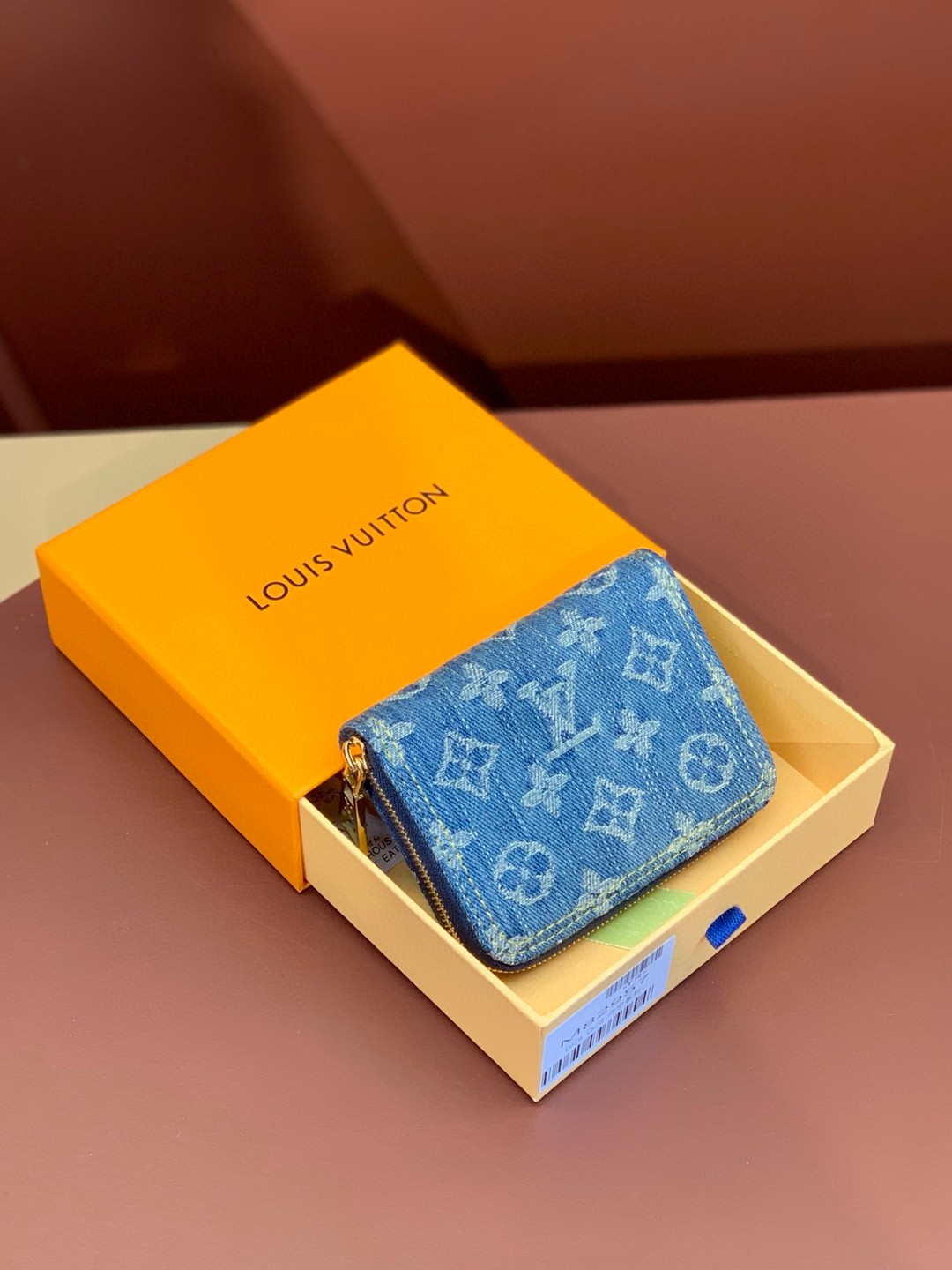 LOUIS VUITTON 路易威登 字母提花拉链牛仔零钱包 钱夹 钱包 蓝色 M82957