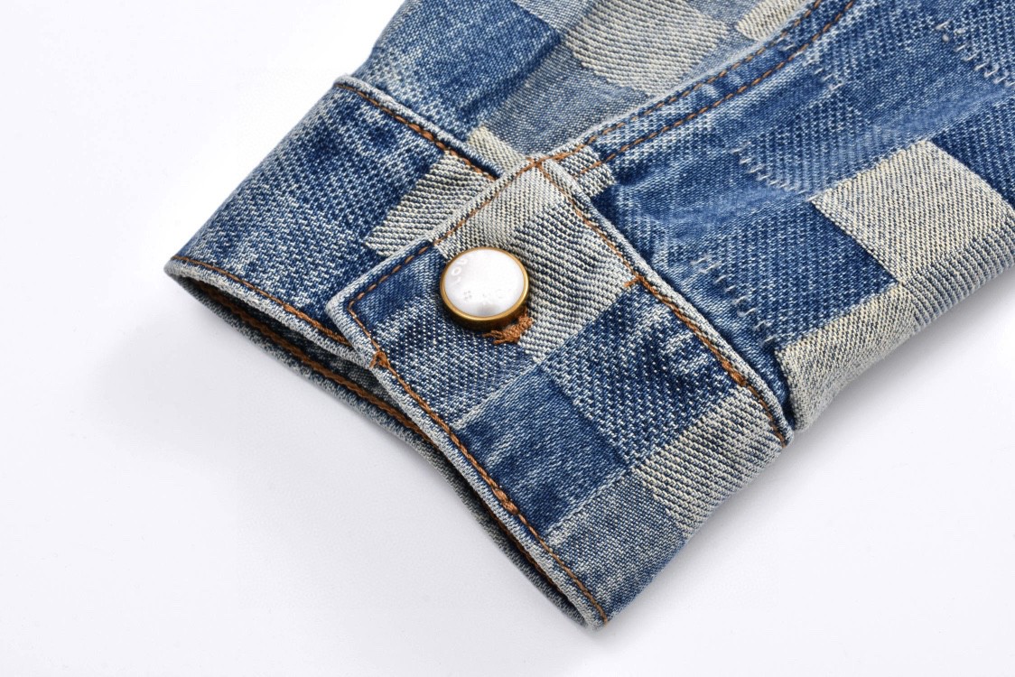LOUIS VUITTON 路易威登 SS24 菲董联名 马赛克效果翻领牛仔外套 牛仔衣 上衣 夹克 蓝色 1AFHUW