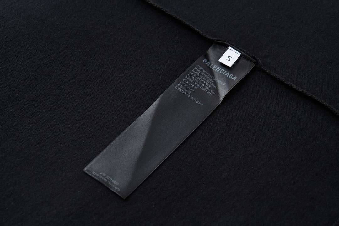 Balenciaga 巴黎世家 模糊溶解字母Logo印花 圆领 短袖 T恤 夏季 黑色 764235TQVI51569