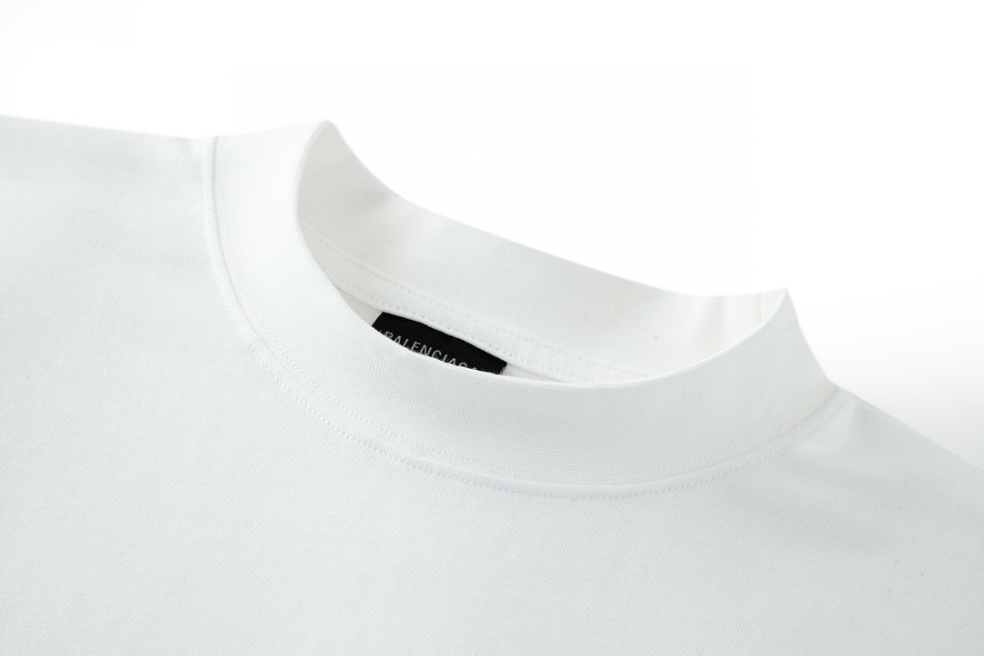 Balenciaga 巴黎世家 模糊溶解字母Logo印花 圆领 短袖 T恤 夏季 白色 764235TQVI59784