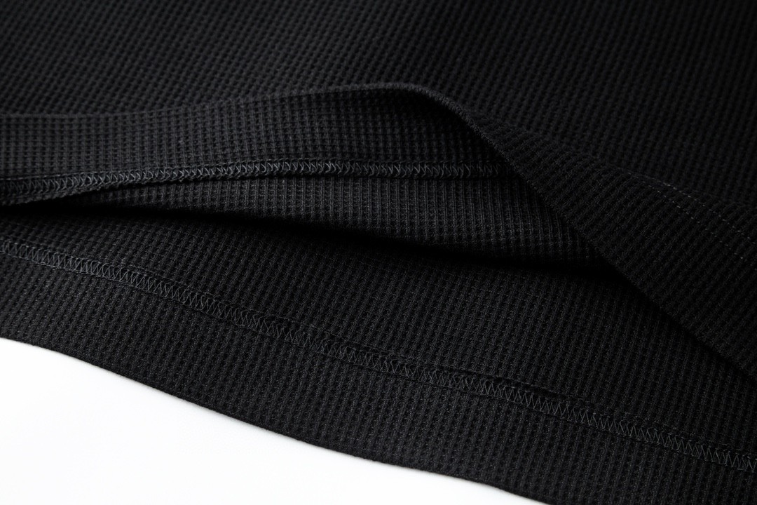 Givenchy 纪梵希 龙年限定 图案刺绣 华夫格卫衣 套头 长袖 秋冬款 黑色 BM71KP3YHT-001