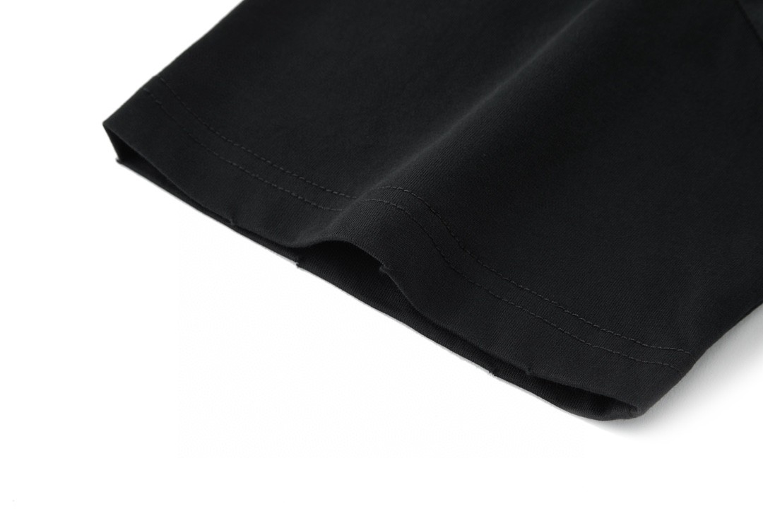 PRADA 普拉达 假日系列 纯色徽标烫钻 圆领 短袖 T恤 黑色 3572AR-12GY-F0002-S-212