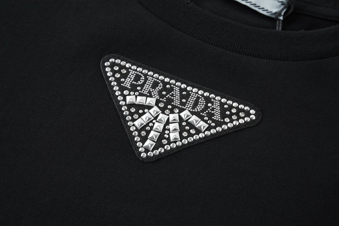 PRADA 普拉达 假日系列 纯色徽标烫钻 圆领 短袖 T恤 黑色 3572AR-12GY-F0002-S-212