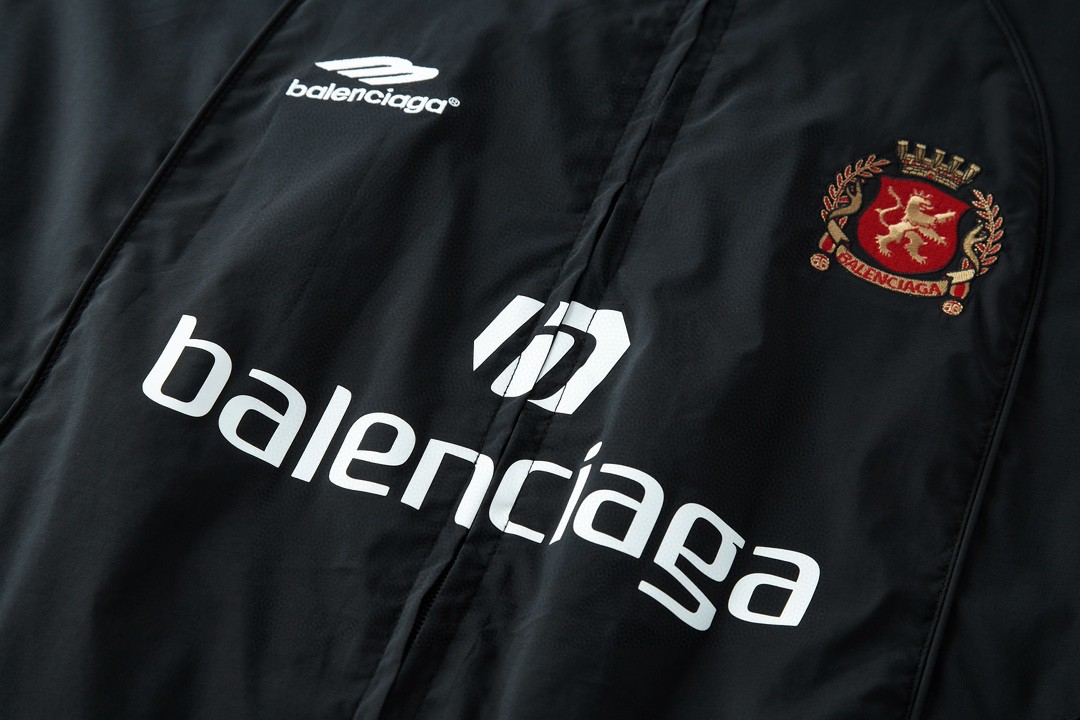 Balenciaga 巴黎世家 曼联10号 长袖 夹克 冲锋衣 外套 秋冬 黑色 780884TPQ381000