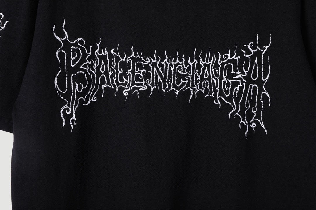 Balenciaga 巴黎世家 火焰字母Logo印花 圆领 短袖 T恤 夏季 黑色 739028TPVN51070