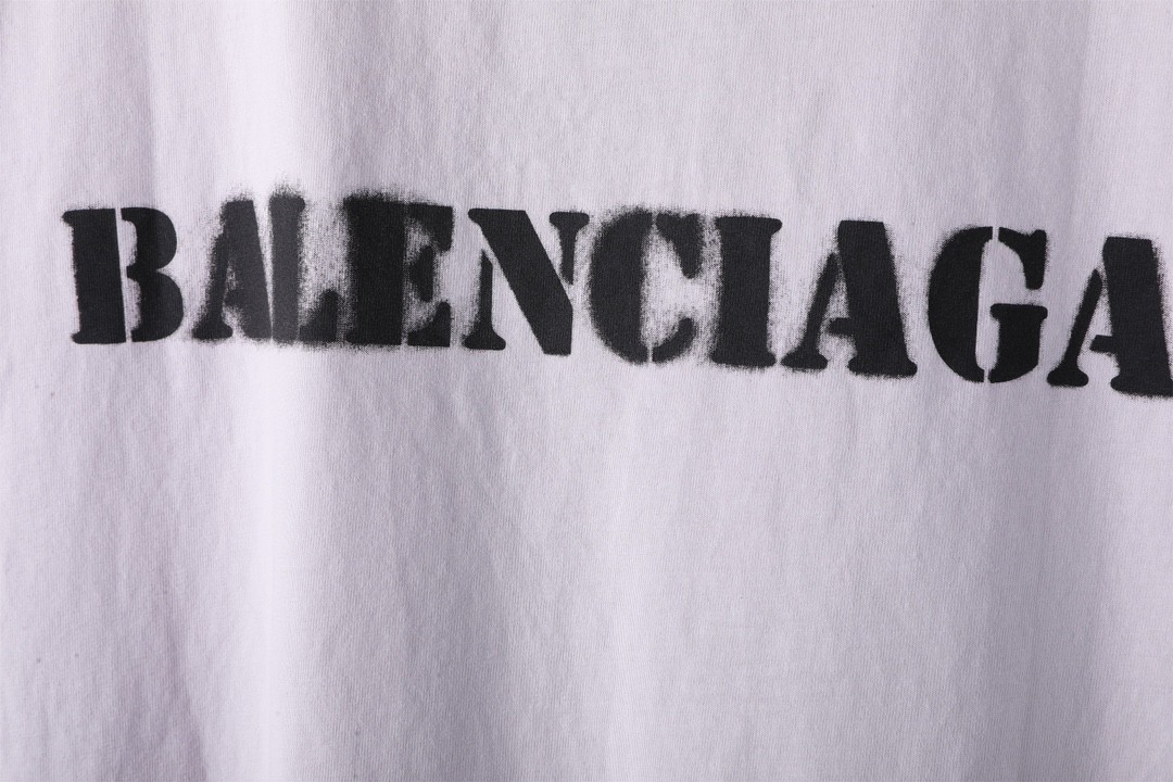 Balenciaga 巴黎世家 模糊字母Logo印花 圆领 短袖 T恤 夏季 白色