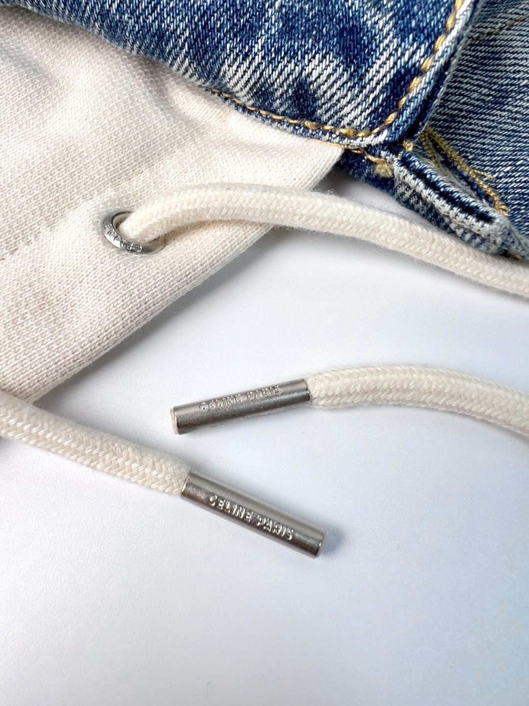 CELINE 赛琳 FW23 水洗单排扣连帽休闲牛仔外套 牛仔衣 长袖 外套 秋冬款 蓝色