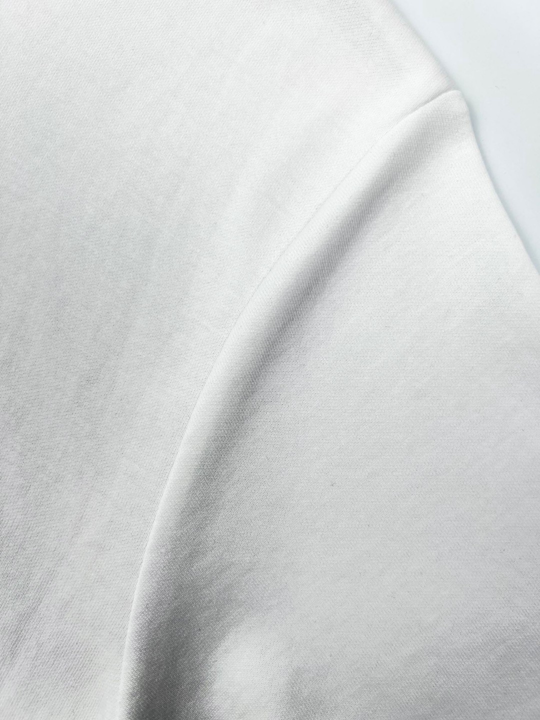 FENDI 芬迪 字母logo印花 圆领 T 恤 短袖 上衣 夏款 白色 FS9626AQFZF0ZNM