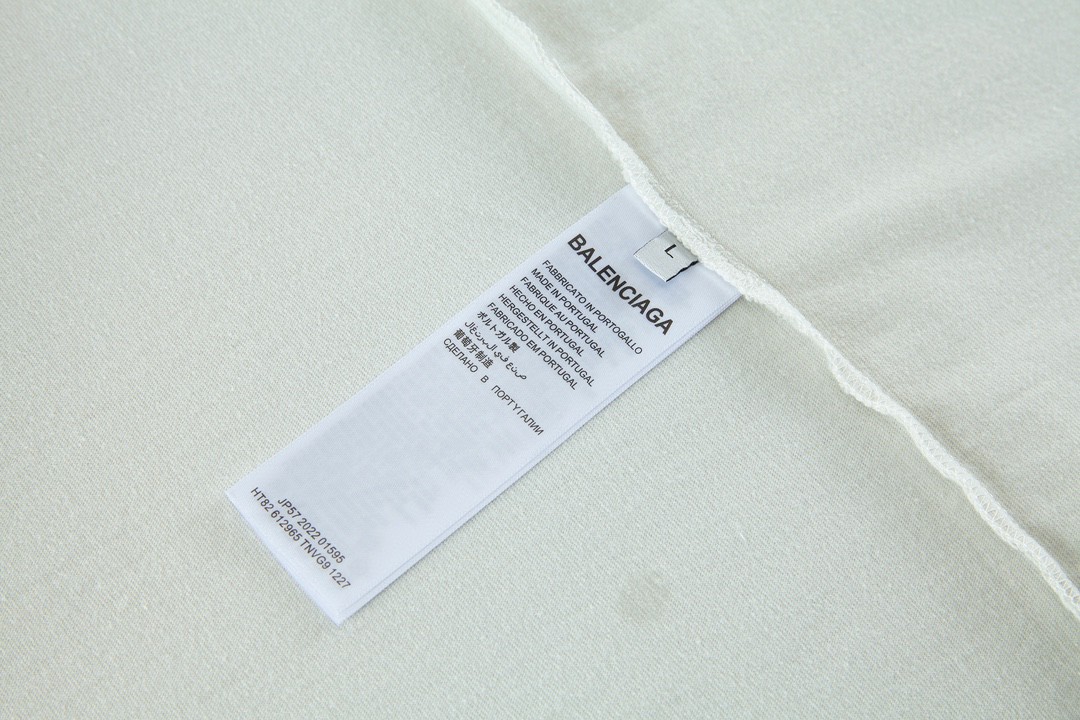 Balenciaga 巴黎世家 剪刀图案字母logo印花 圆领 短袖 T恤 夏季 米白色 739784TOVK19012