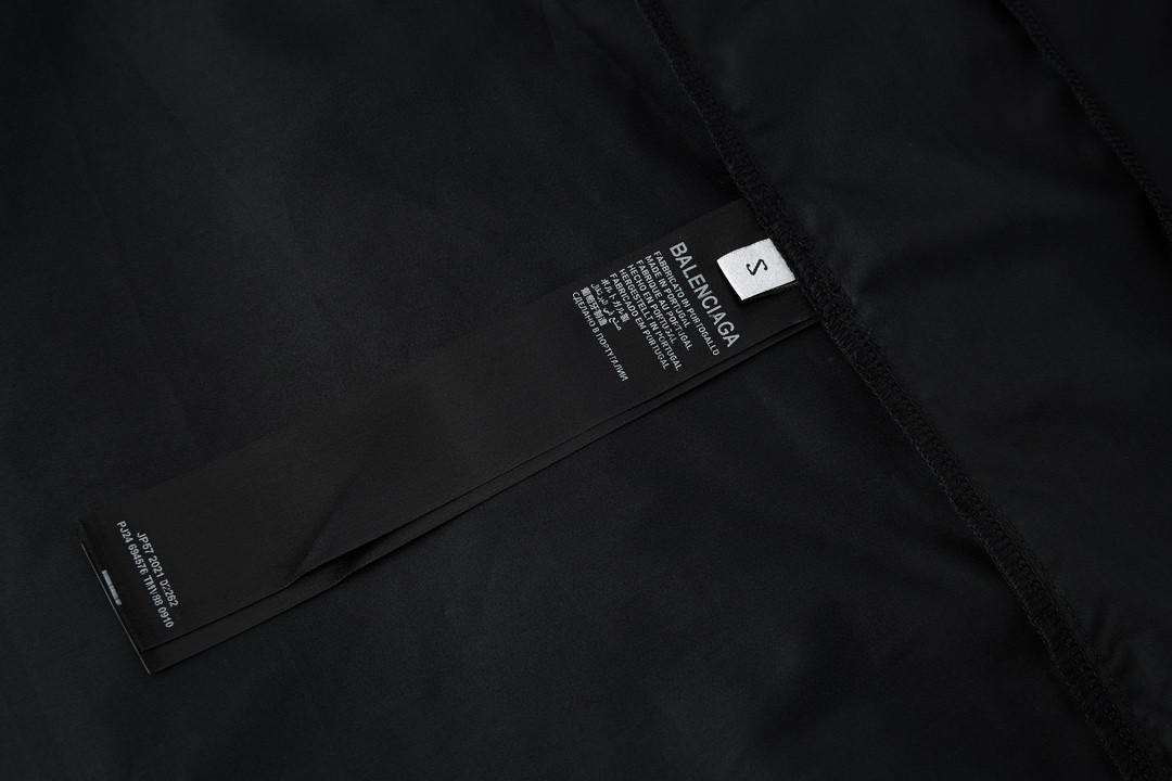 Balenciaga 巴黎世家 SS24 New Year 新年系列 Logo 印花 衬衫 长袖 秋冬 黑色 773374TPM231000