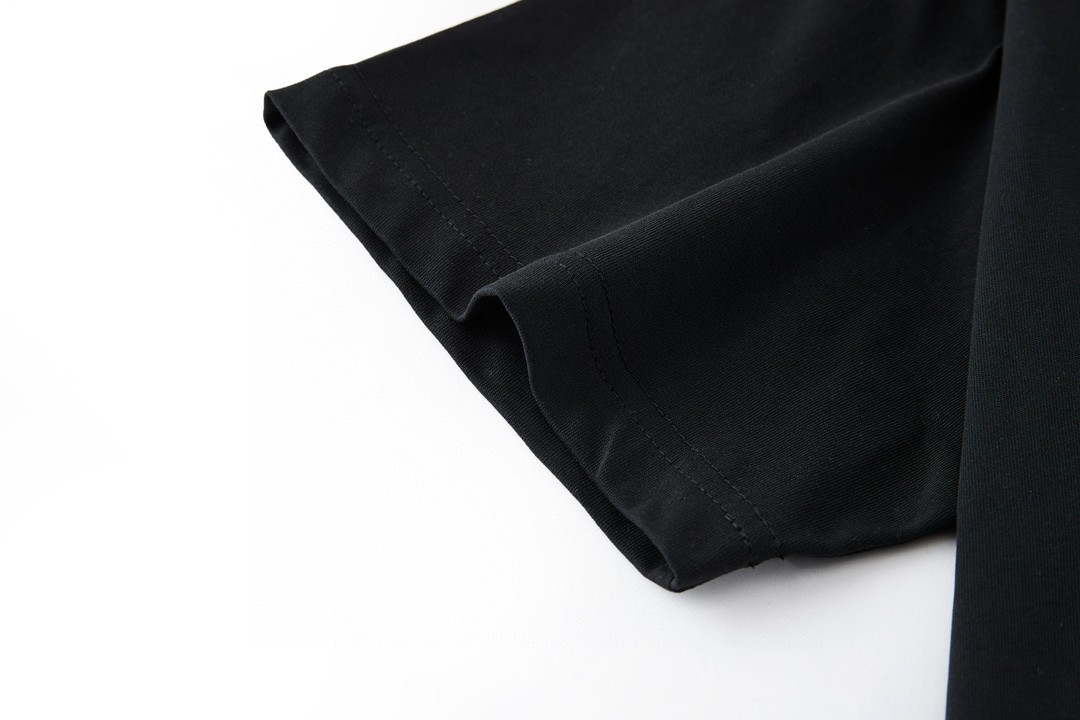 CELINE 赛琳 字母logo印花 短袖 T恤 圆领 夏款 黑色 2X51I671Q-38BR