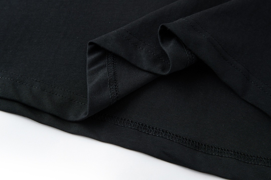 CELINE 赛琳 字母logo印花 短袖 T恤 圆领 夏款 黑色 2X51I671Q-38BR