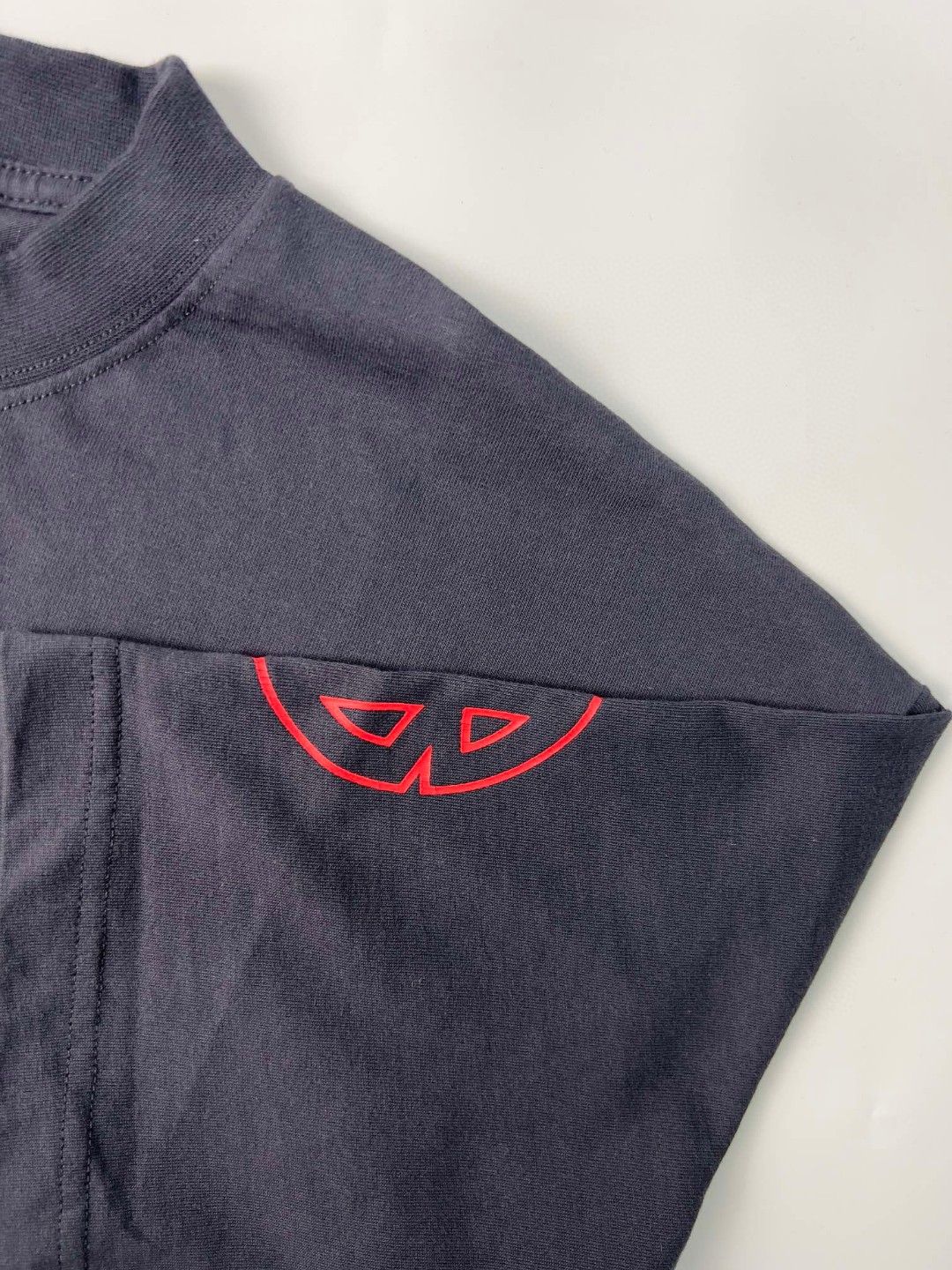 Balenciaga 巴黎世家 异性BB图案印花 圆领 短袖 T恤 夏季 黑色 764235TPVI21568