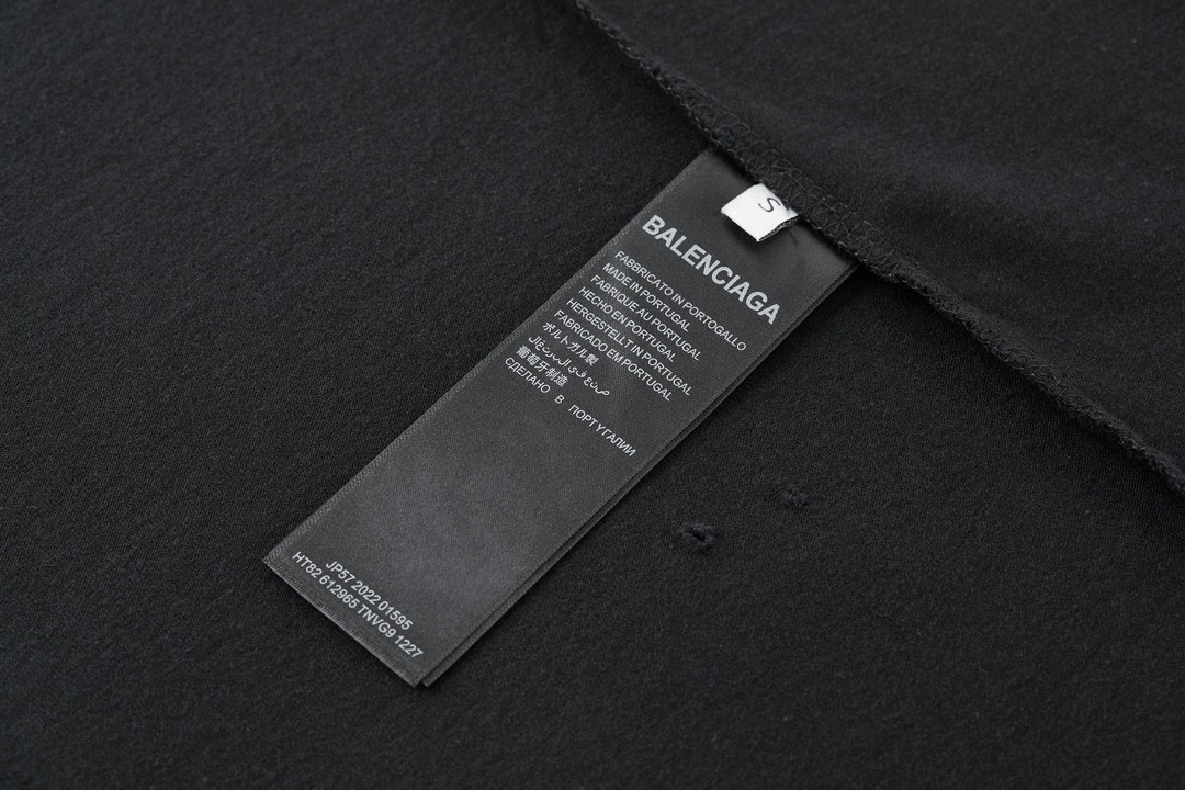 Balenciaga 巴黎世家 曼联做旧刺绣徽章 短袖 T恤 圆领 夏季 黑色 739028TOVN21055