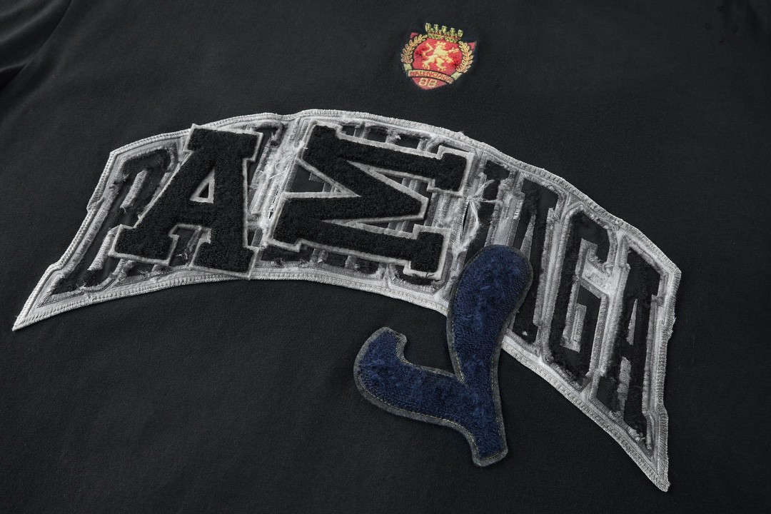 Balenciaga 巴黎世家 曼联做旧刺绣徽章 短袖 T恤 圆领 夏季 黑色 739028TOVN21055