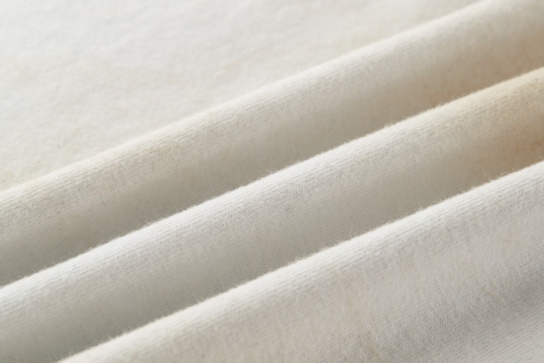 Balenciaga 巴黎世家 曼联做旧刺绣徽章 短袖 T恤 圆领 夏季 米色 739028TOVN29012