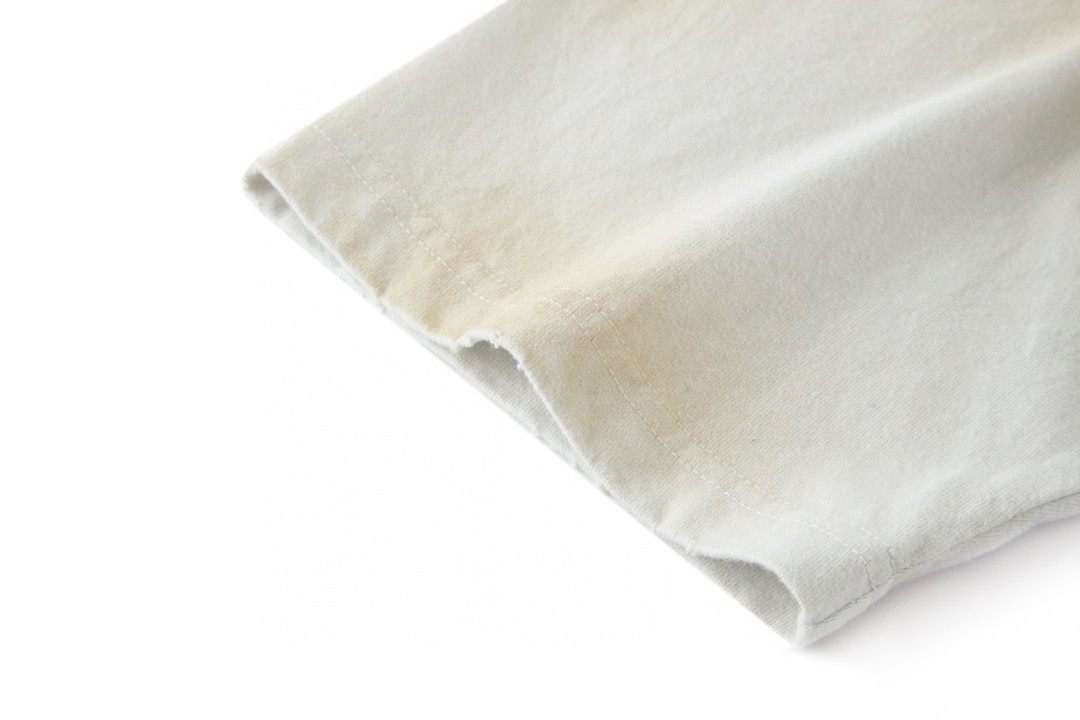 Balenciaga 巴黎世家 曼联做旧刺绣徽章 短袖 T恤 圆领 夏季 米色 739028TOVN29012