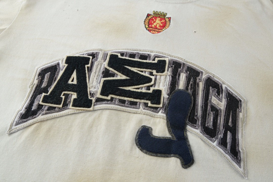 Balenciaga 巴黎世家 曼联做旧刺绣徽章 短袖 T恤 圆领 夏季 米色 739028TOVN29012