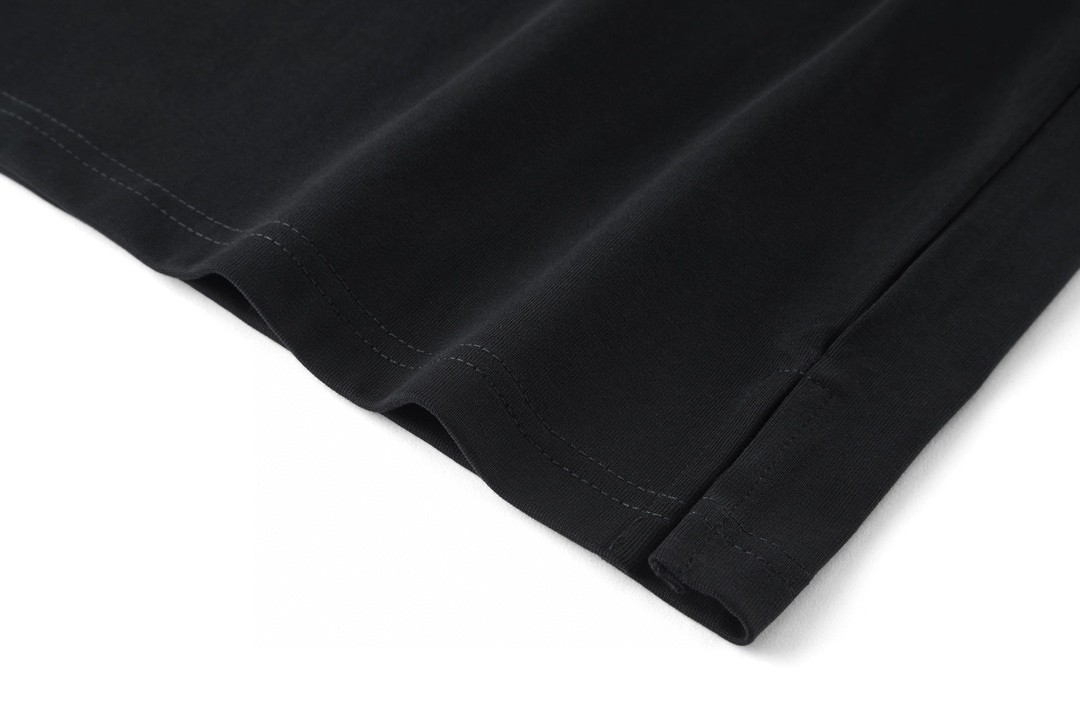 PRADA 普拉达 纯色徽标口袋 圆领 短袖 T恤 黑色 