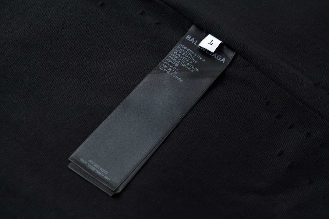 Balenciaga 巴黎世家 城堡图案印花 做旧破洞短袖 T 恤 圆领 夏季 黑色 787358TQVP71083