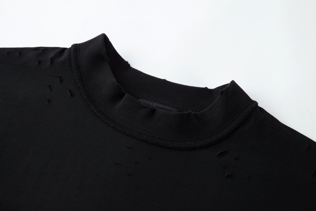 Balenciaga 巴黎世家 城堡图案印花 做旧破洞短袖 T 恤 圆领 夏季 黑色 787358TQVP71083