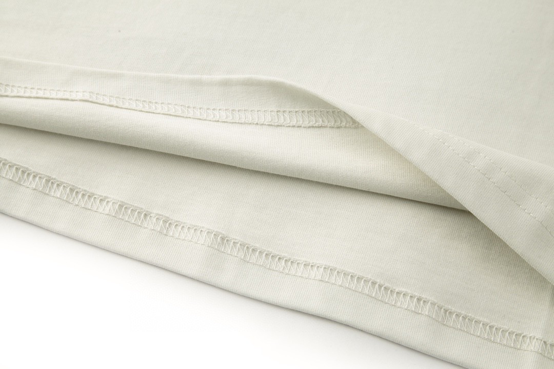 Balenciaga 巴黎世家 刺绣字母logo 短袖 T 恤 圆领 夏季 米色 641675TKVJ18962