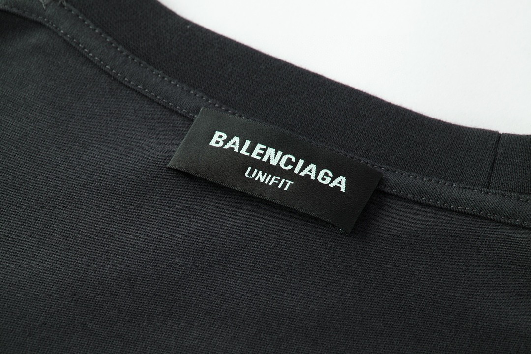 Balenciaga 巴黎世家 刺绣字母logo 短袖 T 恤 圆领 夏季 黑色 641675TKVJ19034