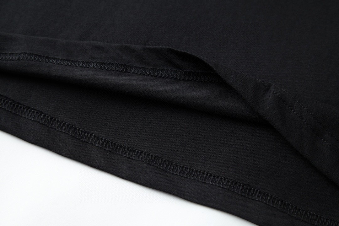 CELINE 赛琳 字母logo印花 短袖 T恤 圆领 夏款 黑色 2X60L671Q-38YG