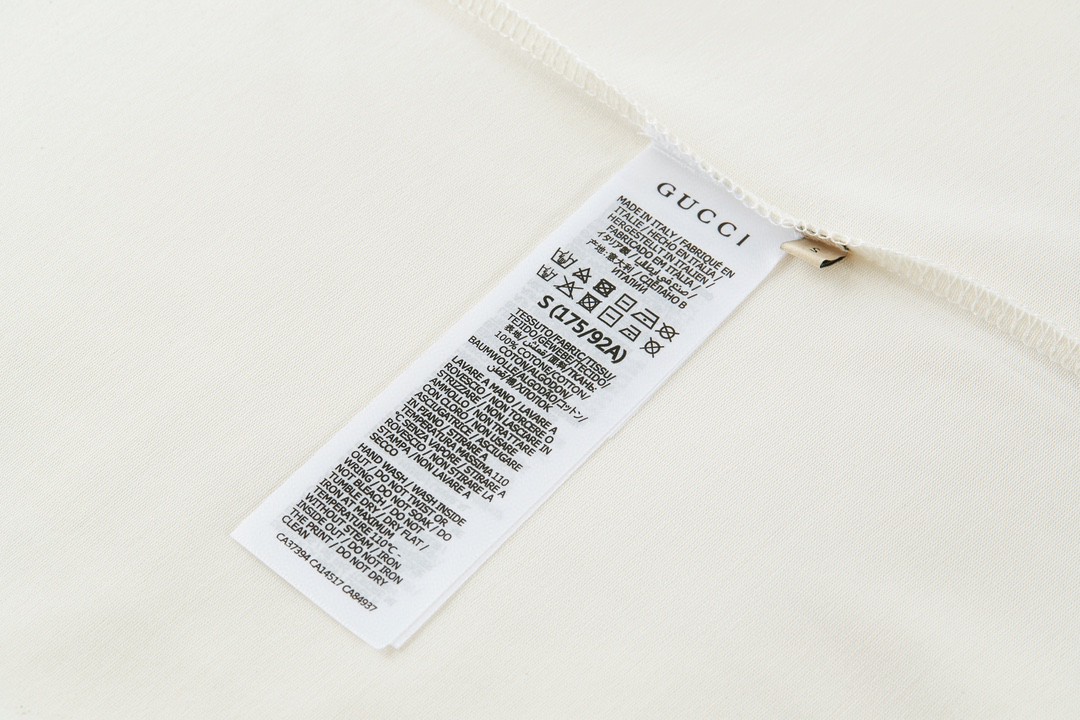 GUCCI 古驰 渐变彩虹字母logo闪电印花 短袖 T恤 圆领 套头 夏季 米白色 616036-XJFF9-9095