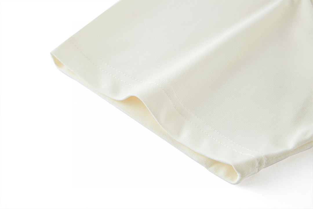 GUCCI 古驰 渐变彩虹字母logo闪电印花 短袖 T恤 圆领 套头 夏季 米白色 616036-XJFF9-9095