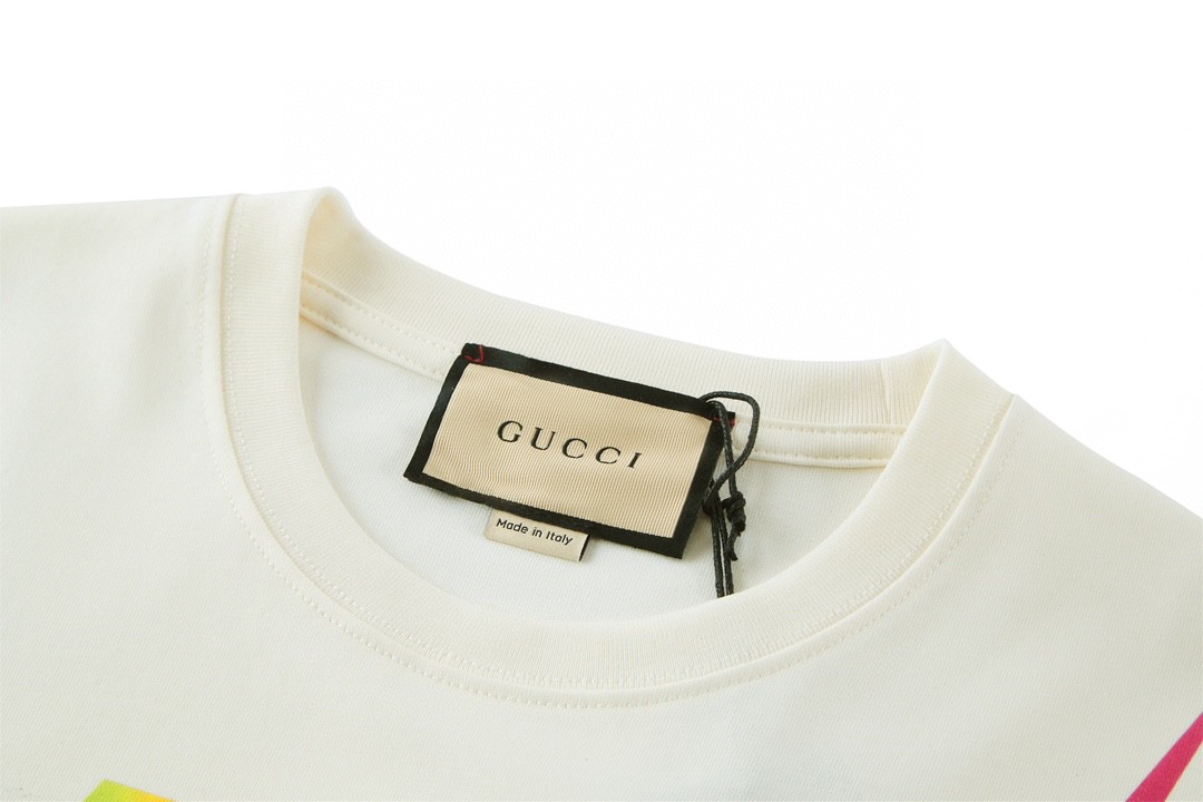 GUCCI 古驰 渐变彩虹字母logo闪电印花 短袖 T恤 圆领 套头 夏季 米白色 616036-XJFF9-9095