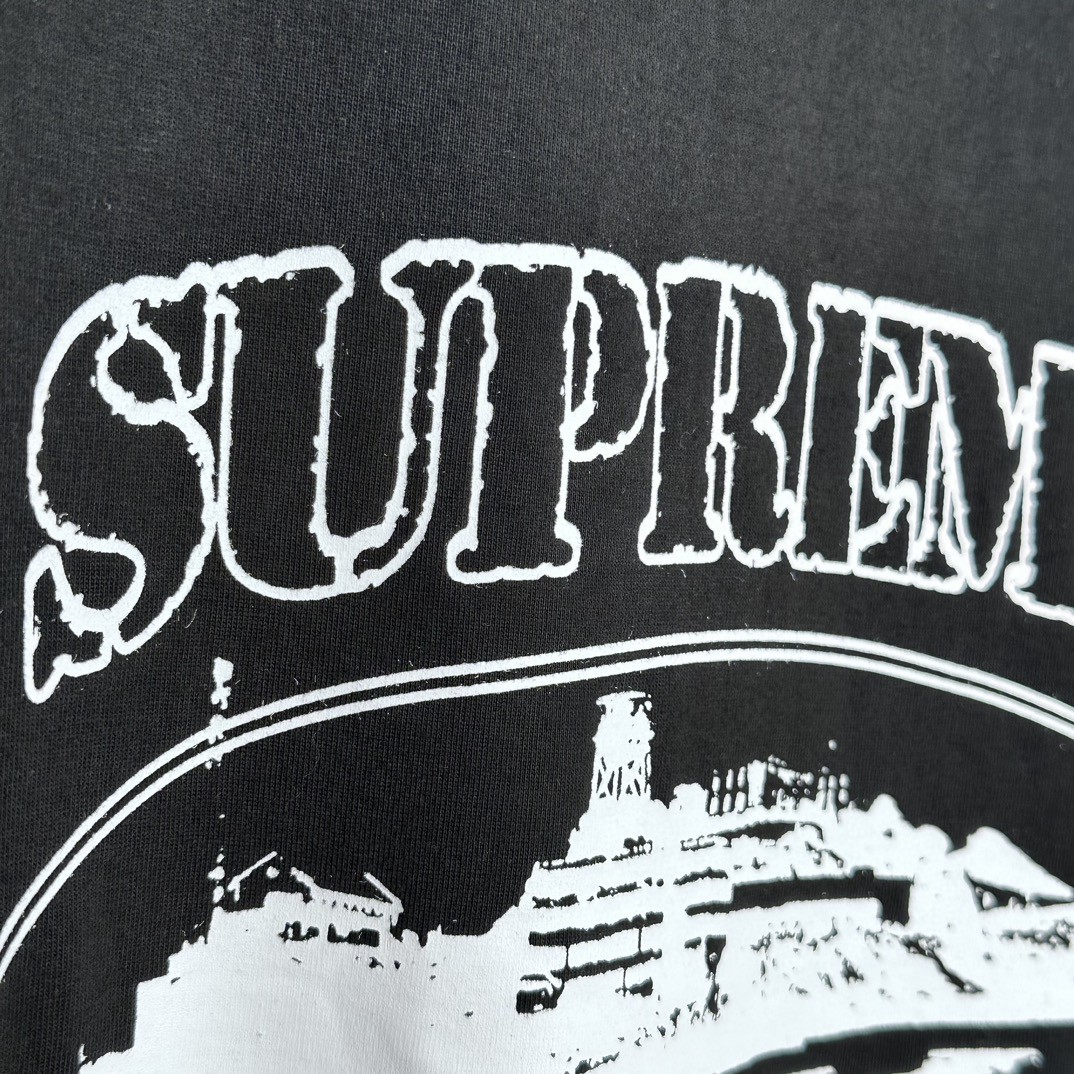 Supreme Corteiz 联名款 FW23 WEEK18RULE THE WORLD 胸前印花图案 短袖 T恤 黑色 SUP-FW23-262