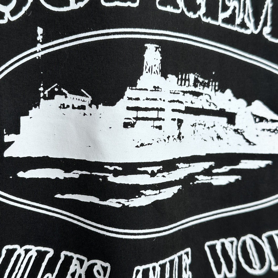 Supreme Corteiz 联名款 FW23 WEEK18RULE THE WORLD 胸前印花图案 短袖 T恤 黑色 SUP-FW23-262