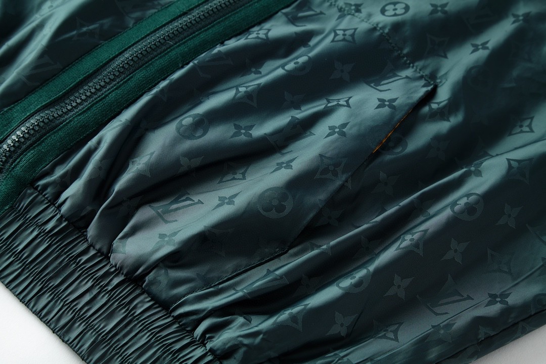 LOUIS VUITTON 路易威登 双面穿拉链夹克 外套 绿色1AF716