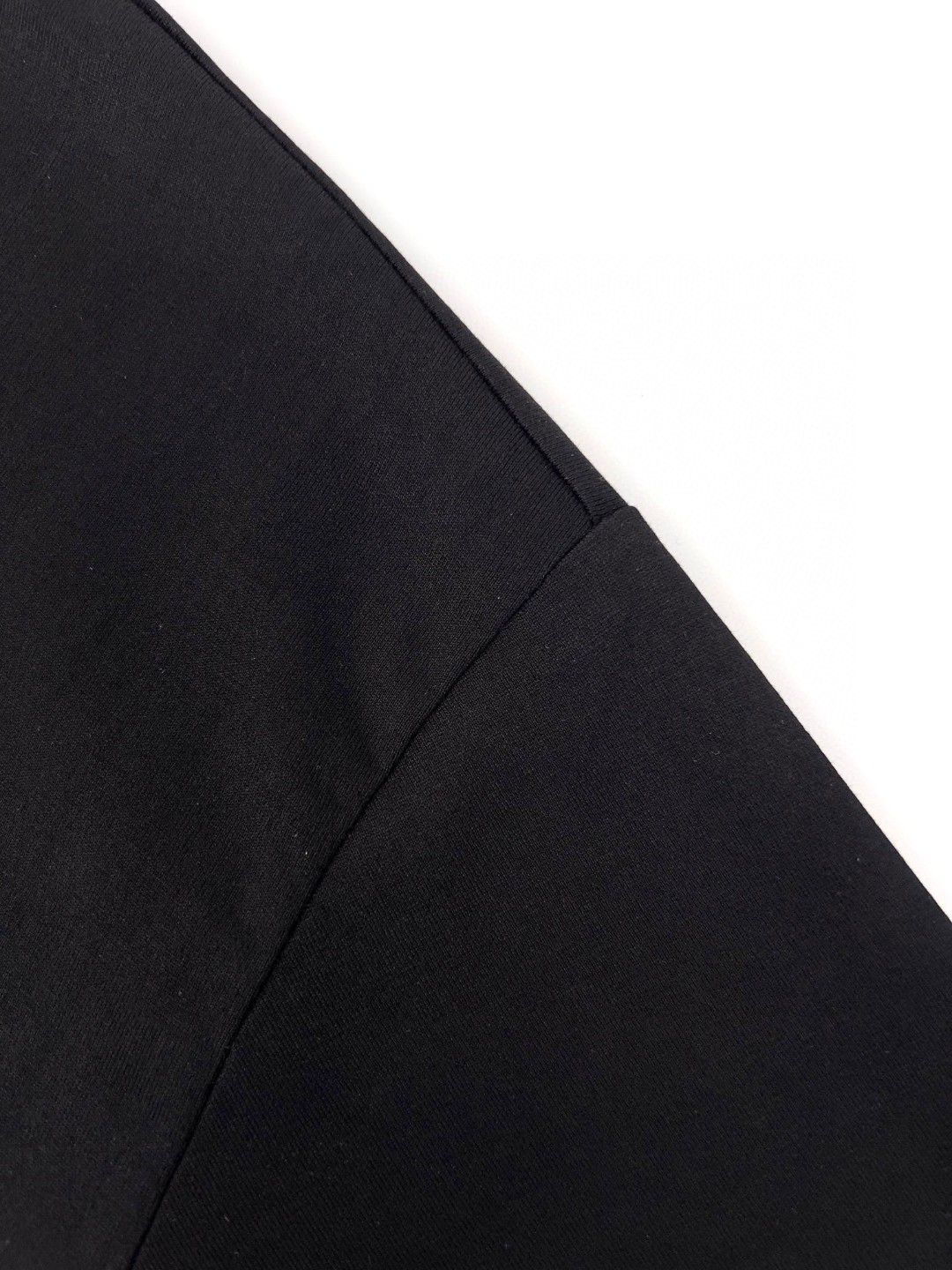 Givenchy 纪梵希字母logo印花 T恤 短袖 套头 夏款 黑色 BM716N3YLW-001