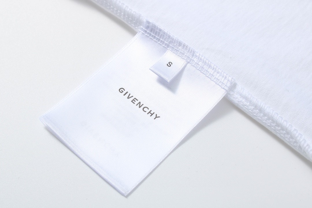 Givenchy 纪梵希 破洞假两件字母logo印花 T恤 短袖 套头 夏款 白色 BM71G13Y8Y-100