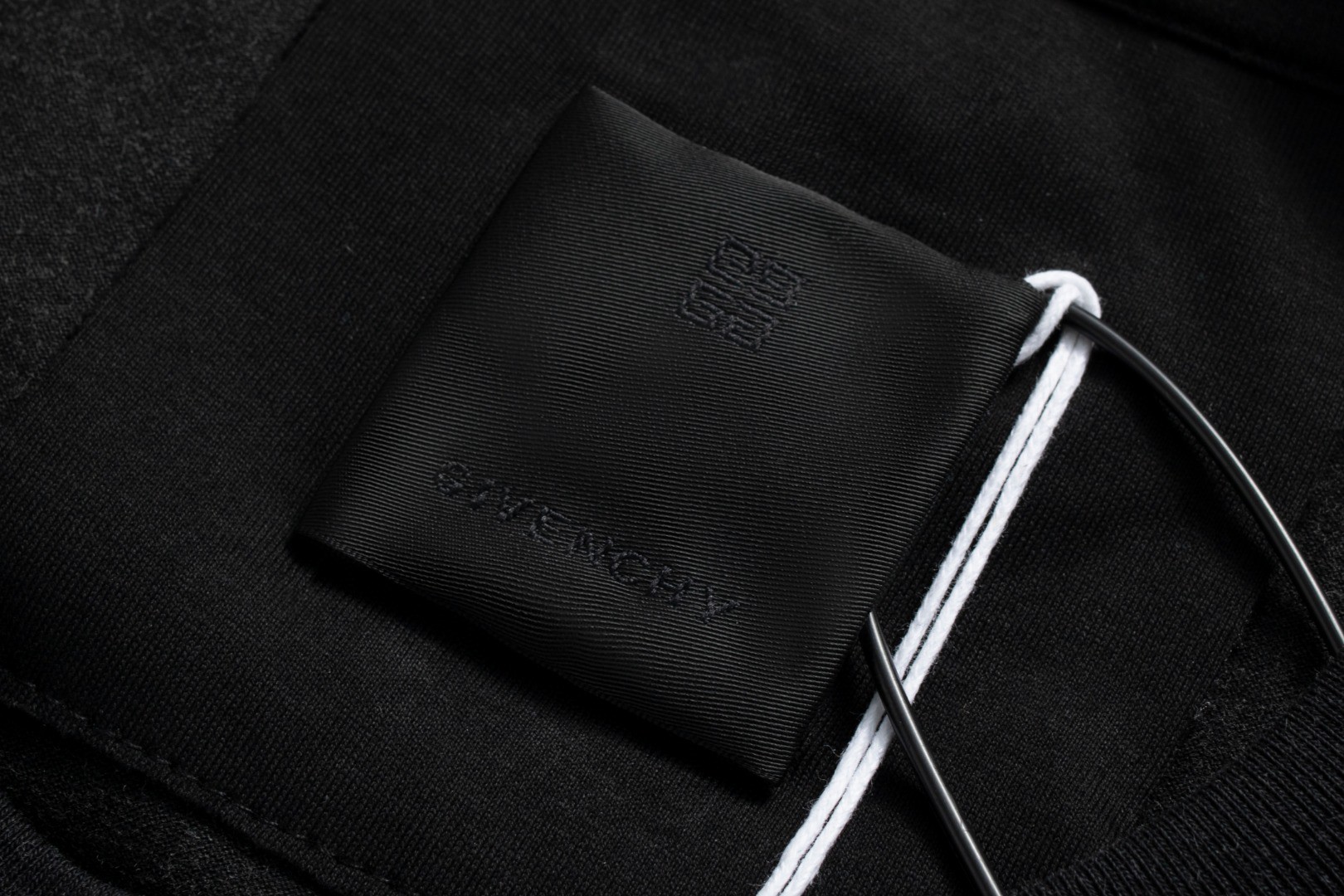 Givenchy 纪梵希 双层字母logo印花 T恤 短袖 套头 夏款 黑色 