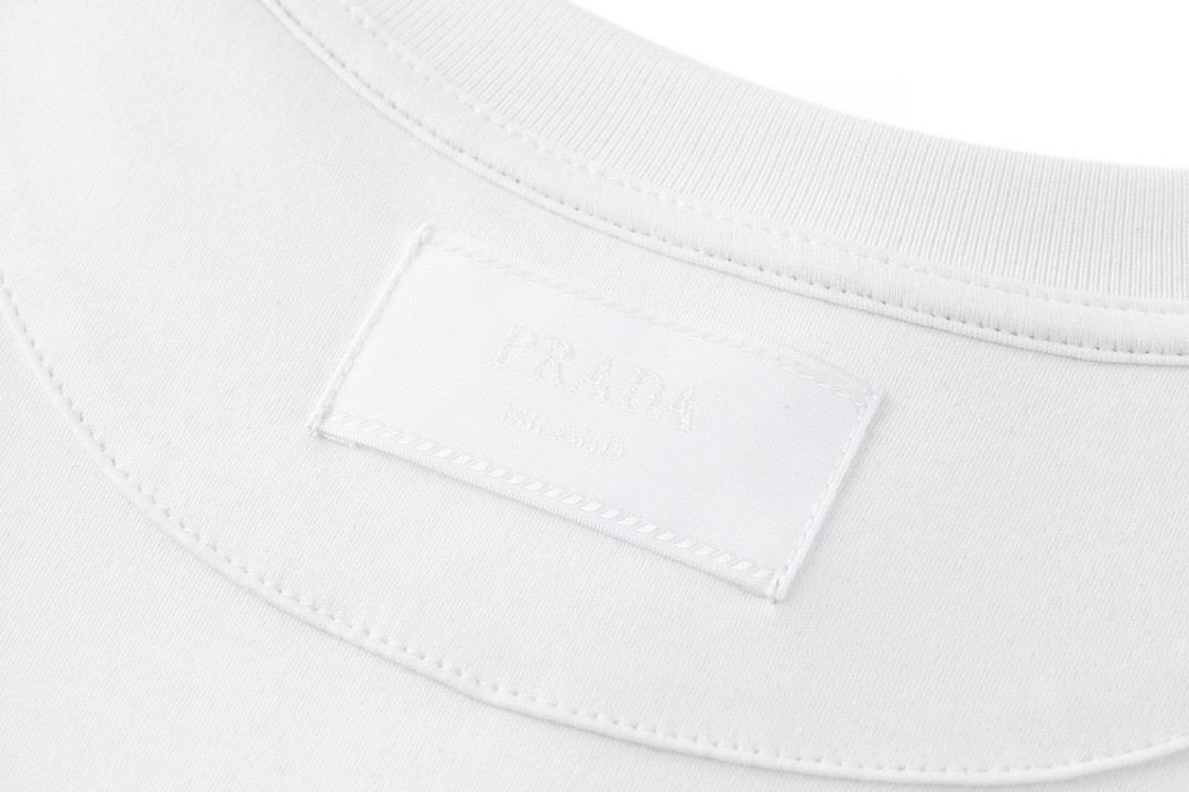 PRADA 普拉达 纯色刺绣字母logo 圆领 短袖 T恤 白色 UJN815S2211052-F0009