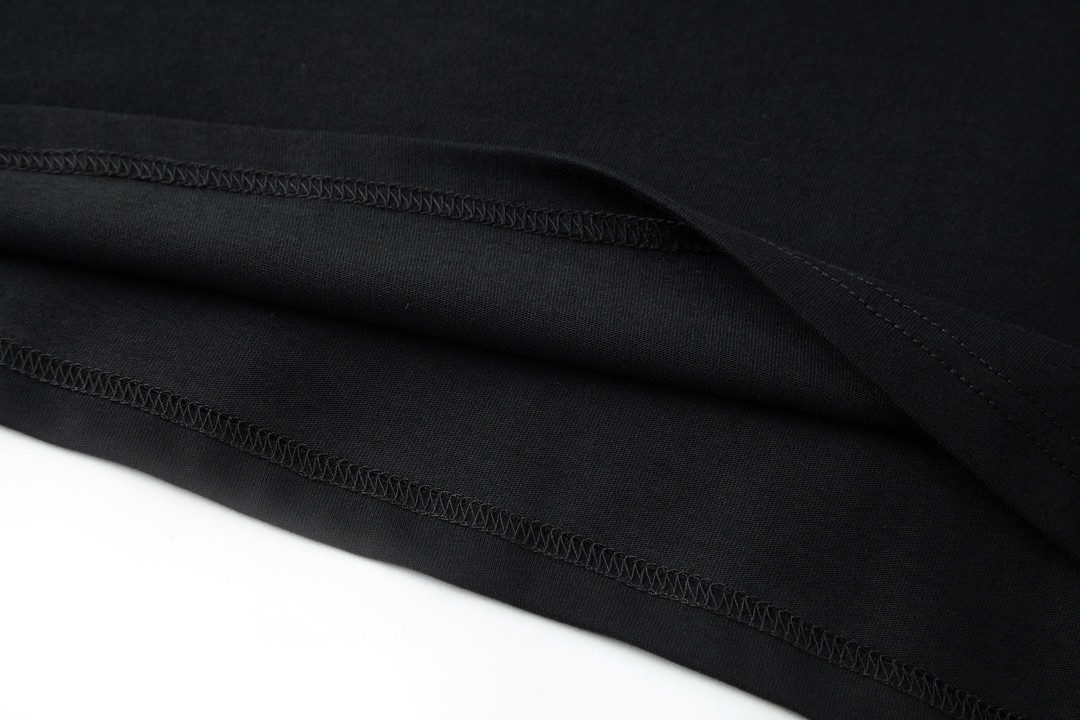 CELINE 赛琳 字母logo印花 短袖 T恤 圆领 夏款 黑色 2X59M671Q-38AW