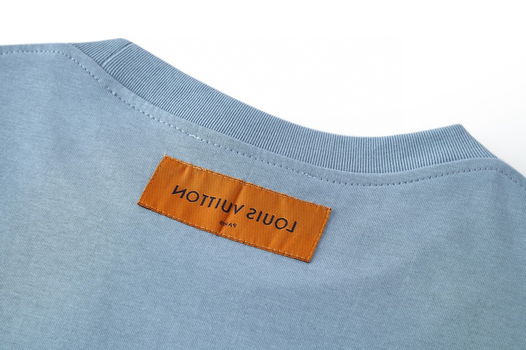 LOUIS VUITTON 路易威登 浮雕字母logo压花 套头 圆领 短袖 T 恤 上衣 夏款 蓝色 1ABIVM