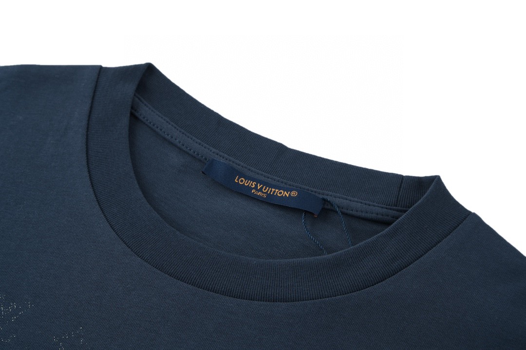 LOUIS VUITTON 路易威登 SS22 Monogram 满印渐变 套头 圆领 短袖 T 恤 上衣 夏款 藏青色 1A9G6O
