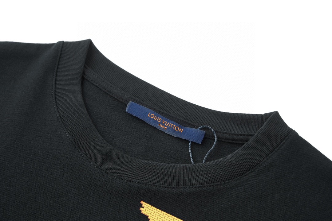 LOUIS VUITTON 路易威登 胸口金砖字母logo印花 套头 圆领 短袖 T 恤 上衣 夏款 黑色 