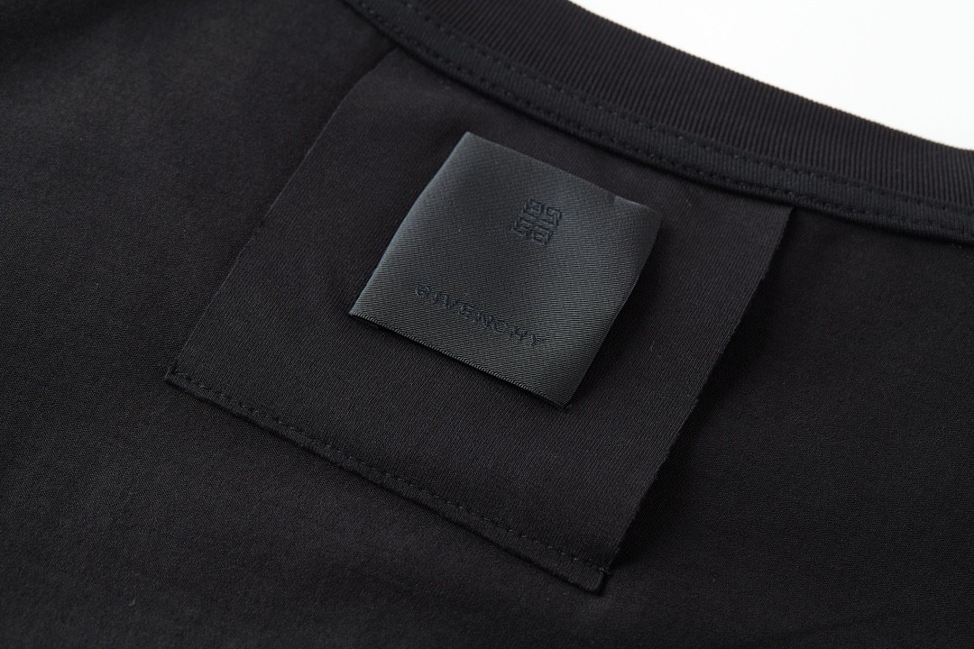Givenchy 纪梵希 logo印花 T恤 短袖 套头 夏款 黑色 BM71JB3YLZ-001