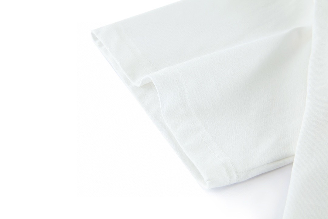 LOUIS VUITTON 路易威登 SS22 针脚印花刺绣 短袖 圆领 T 恤 上衣 夏款 白色 1A7X53