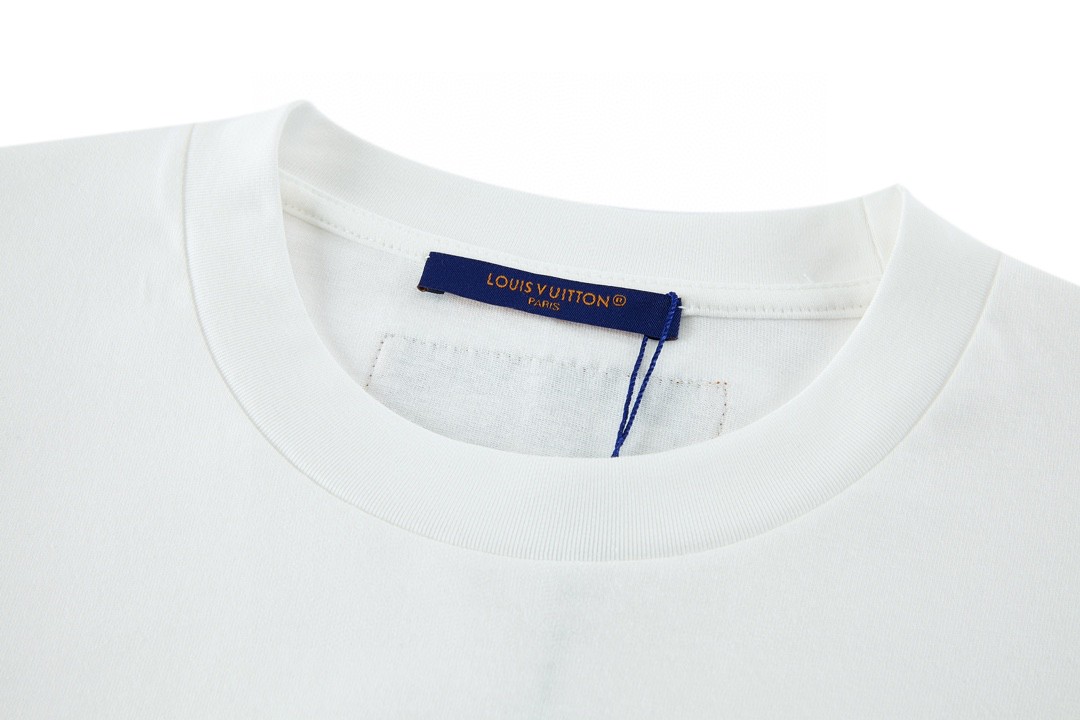 LOUIS VUITTON 路易威登 SS22 针脚印花刺绣 短袖 圆领 T 恤 上衣 夏款 白色 1A7X53