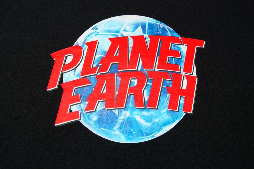 Balenciaga 巴黎世家 Planet 字母logo印花短袖 T 恤 圆领 夏季 黑色 