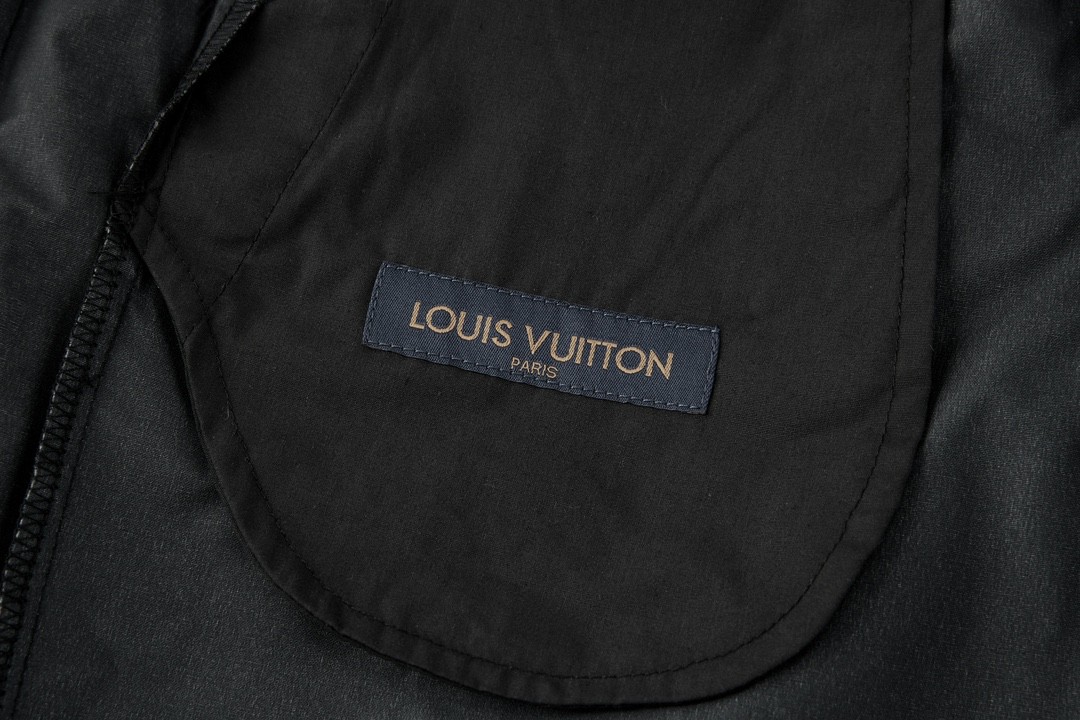 LOUIS VUITTON 路易威登 SS23 千鸟格拼接束脚运动裤 休闲裤 裤子 长裤 黑色 1AAT7J